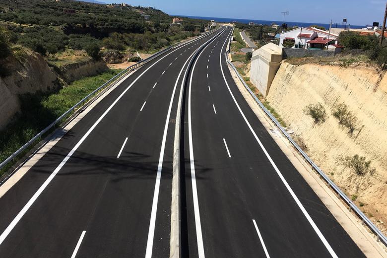 The GEK TERNA Group has reportedly submitted the winning bid for the Northern Road Axis of Crete 